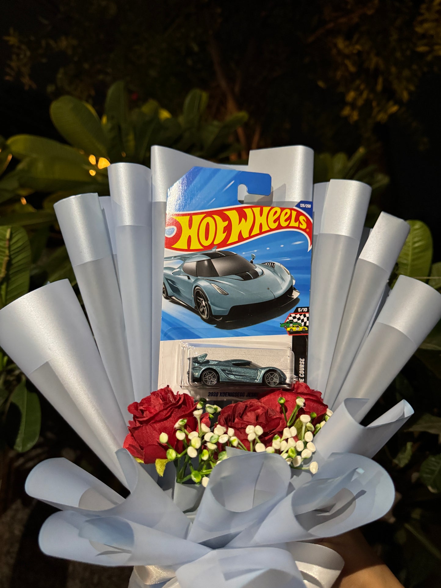 Koenigsegg Jesko Hot Wheels Bouquet– Speed Meets Elegance