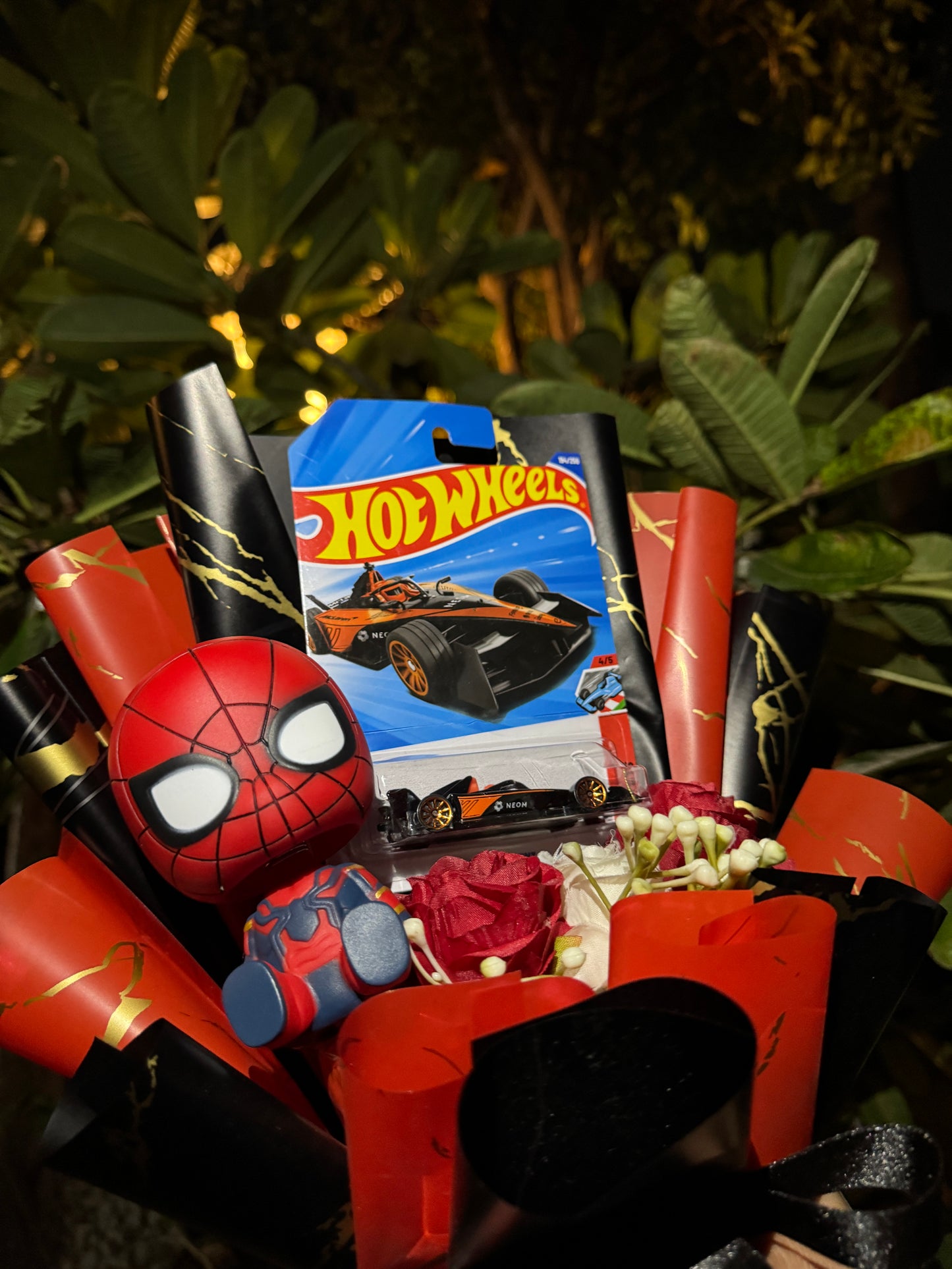 The Hot Wheels Formula E Gen 3 × Spider-Man Bouquet – The Power Play Edition [ Limited Edition ]