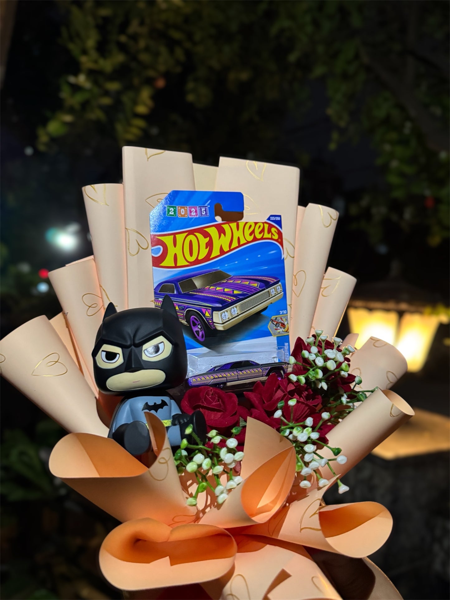 The Mighty Knight – The Batman Hot Wheels Bouquet
