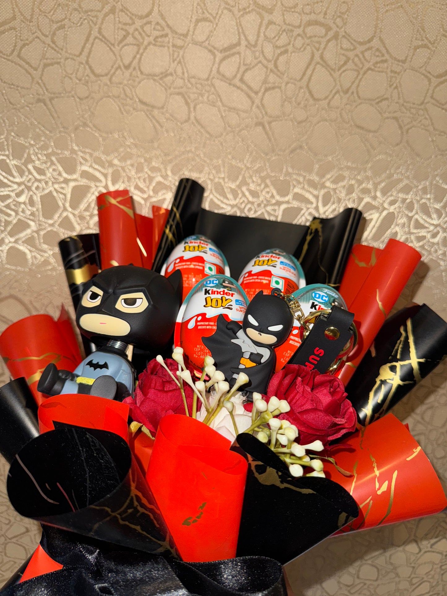 DC Batman Kinder Joy Bouquet – Red Fury Edition