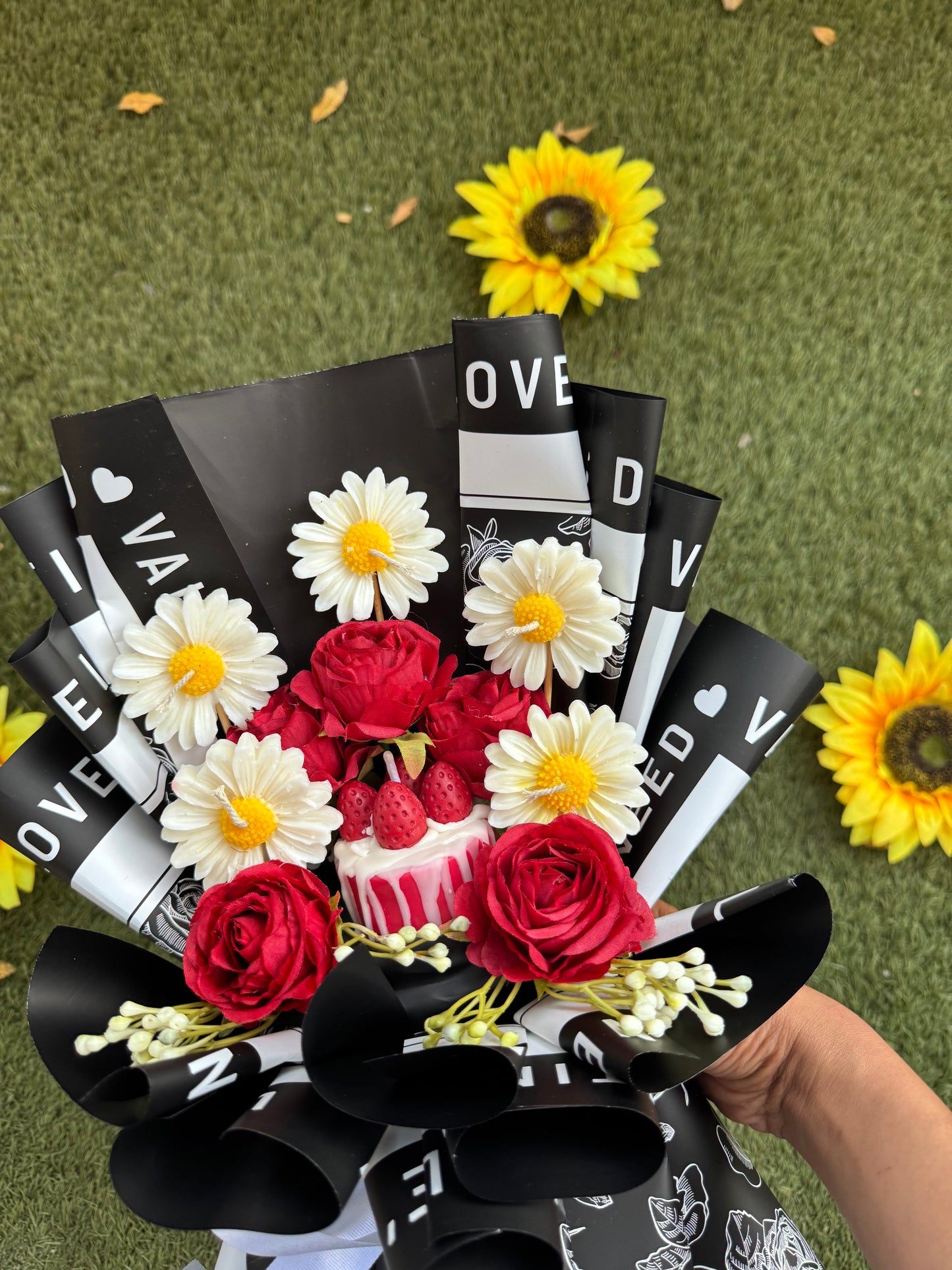 Luxury Rose and Candle Bouquet – A Glow of Love