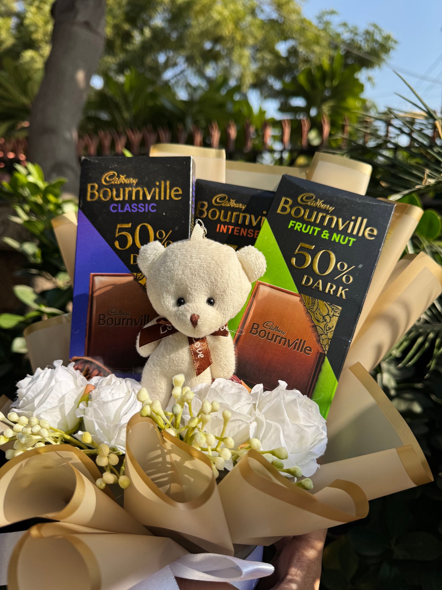 Bournville Chocolate & Teddy Bouquet – Dreamy treat for dark-chocolate hearts