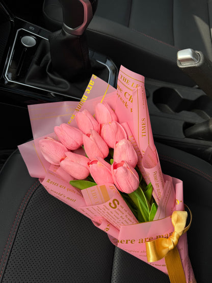 Pink Tulip Bouquet – Not Loud, Just Unforgettable