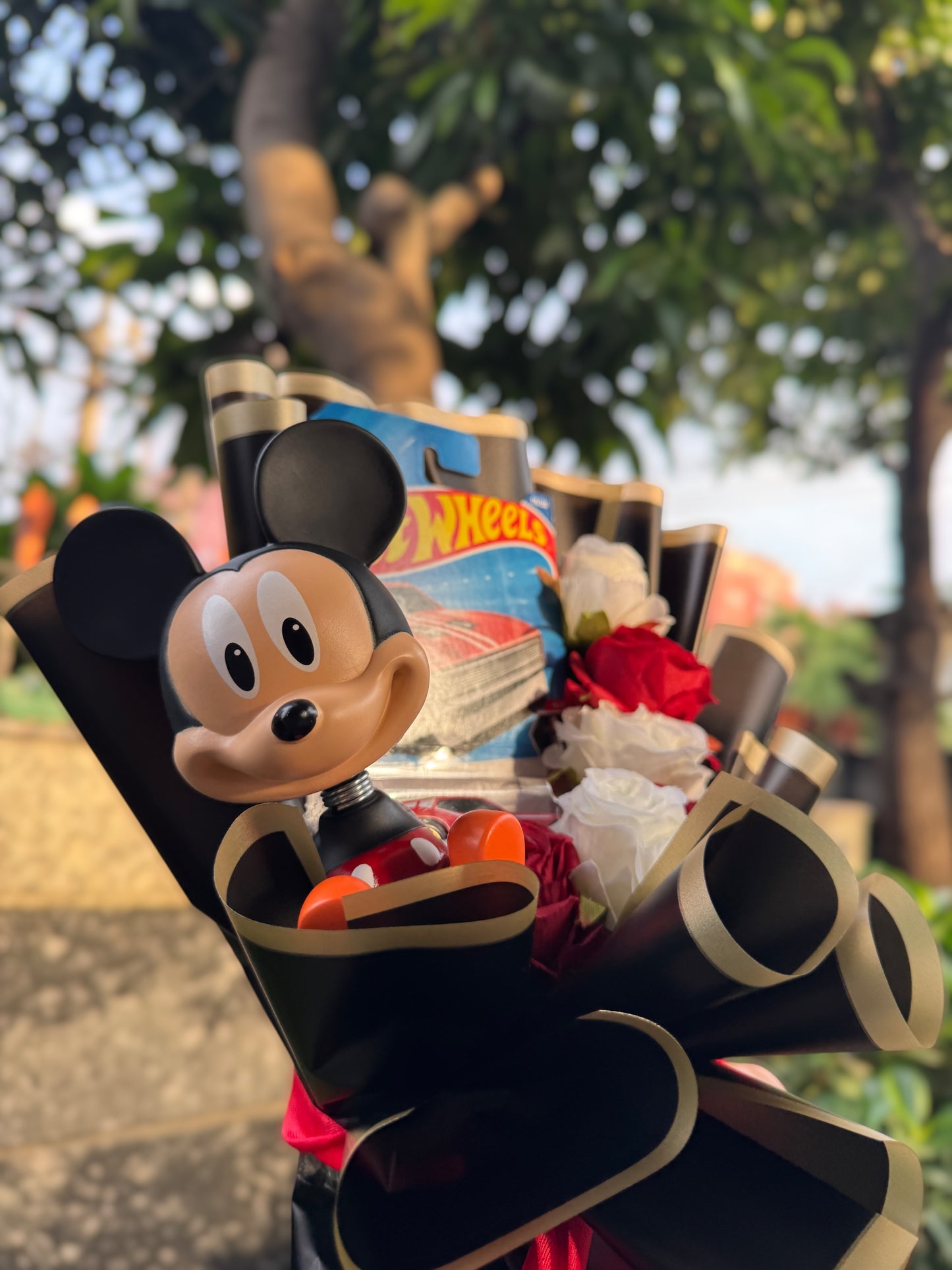 The Hot Wheels Bouquet - Mickey Mouse The Club House