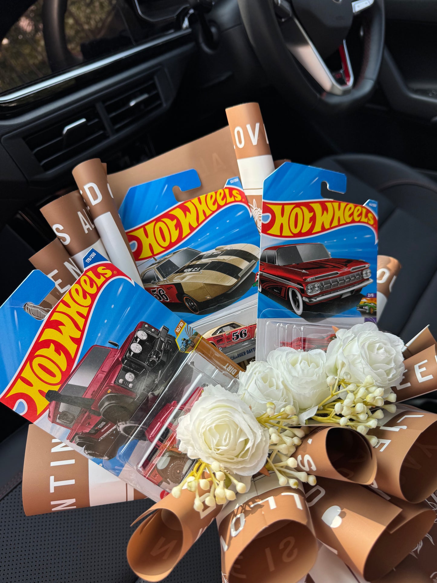 Premium Hot Wheels Bouquet – Where Classics Meet Class