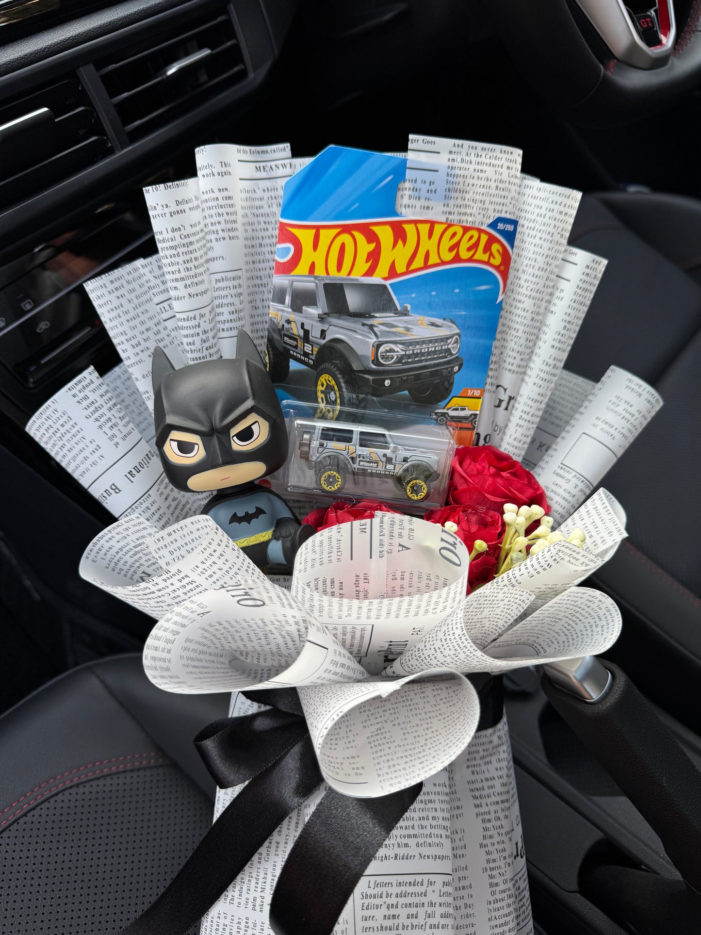 Batman Hot Wheels Defender Bouquet – Rugged Rides, Dark Knight Vibes