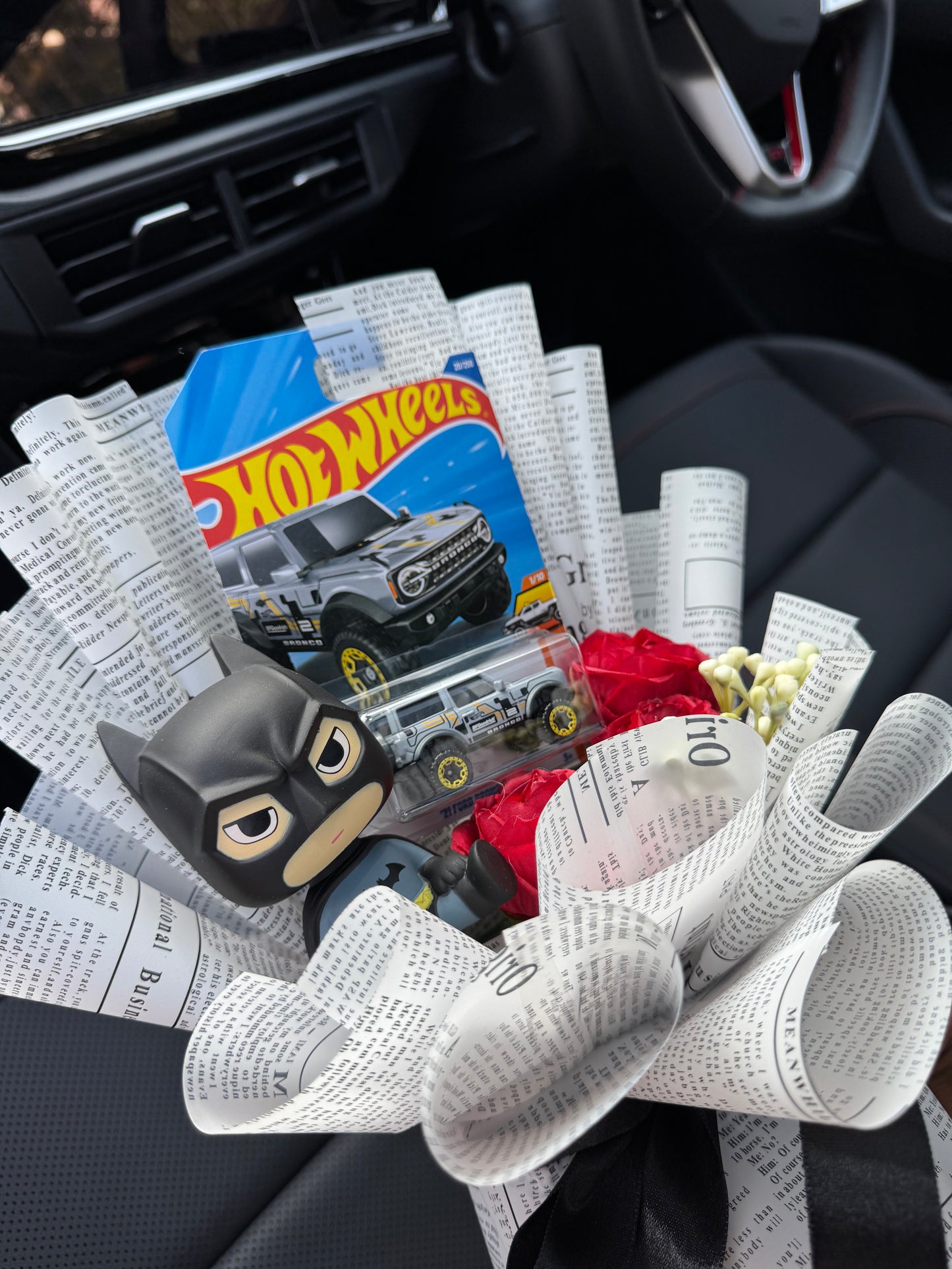 Batman Hot Wheels Defender Bouquet – Rugged Rides, Dark Knight Vibes