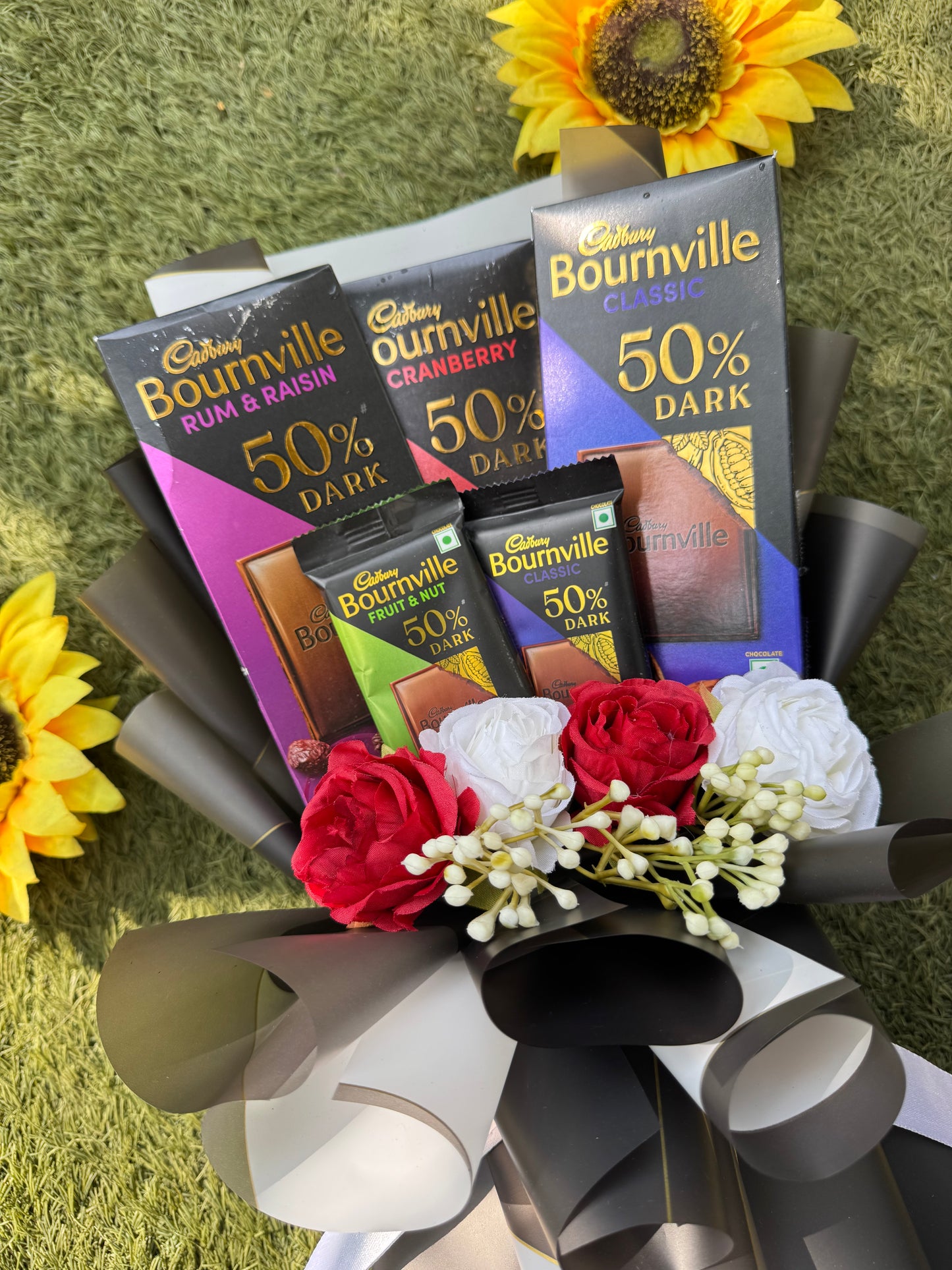 Cadbury Bournville Dark Chocolate Bouquet – A Bold Expression Of Rich Elegance
