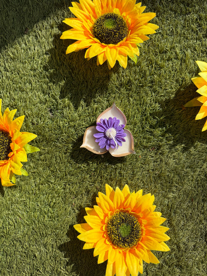 Purple Flower Candle in a Leaf Dish