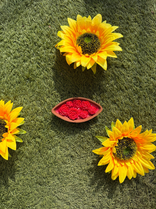 The "River of Roses" Candle