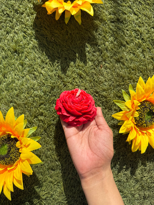 Freestanding Floral Candle