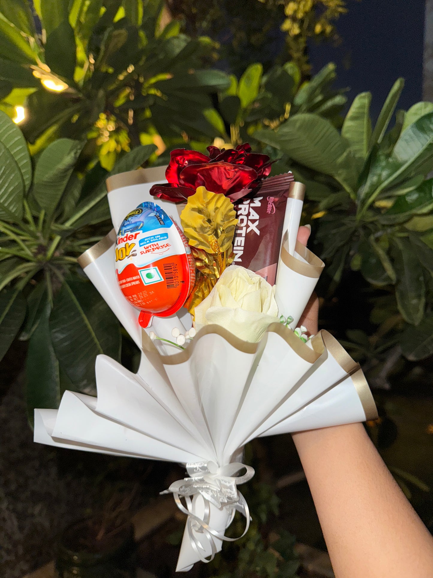 Protien Rich Bouquet - Sweat & Sweet Treat