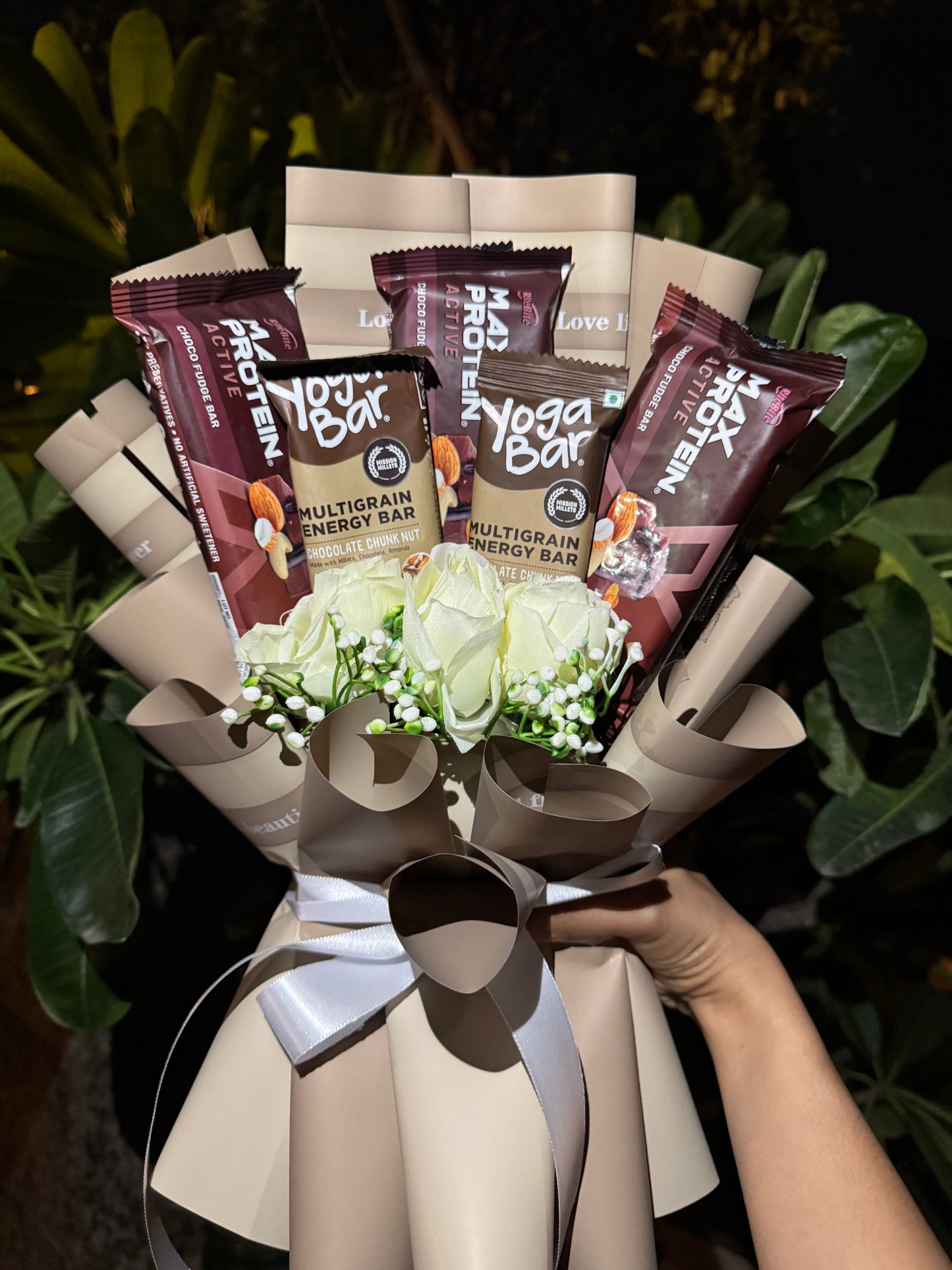 The Protein Bouquet  – Max Protein & Yoga Bar for Fitness Lovers