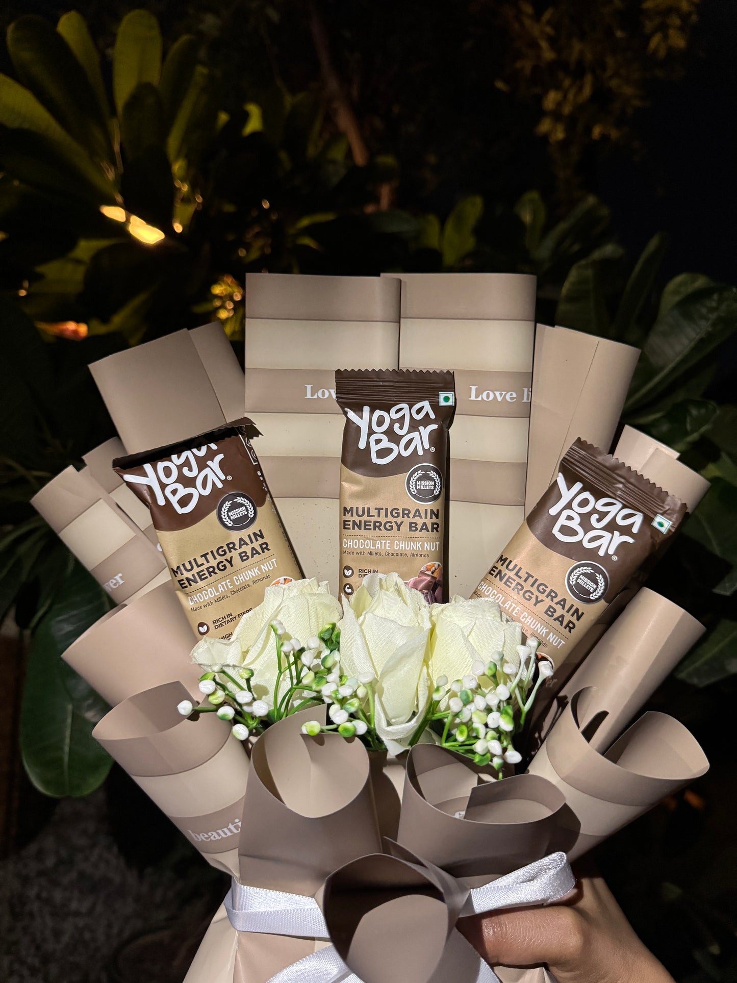 The Protein Bouquet - Crunchy protein bar for gym lovers