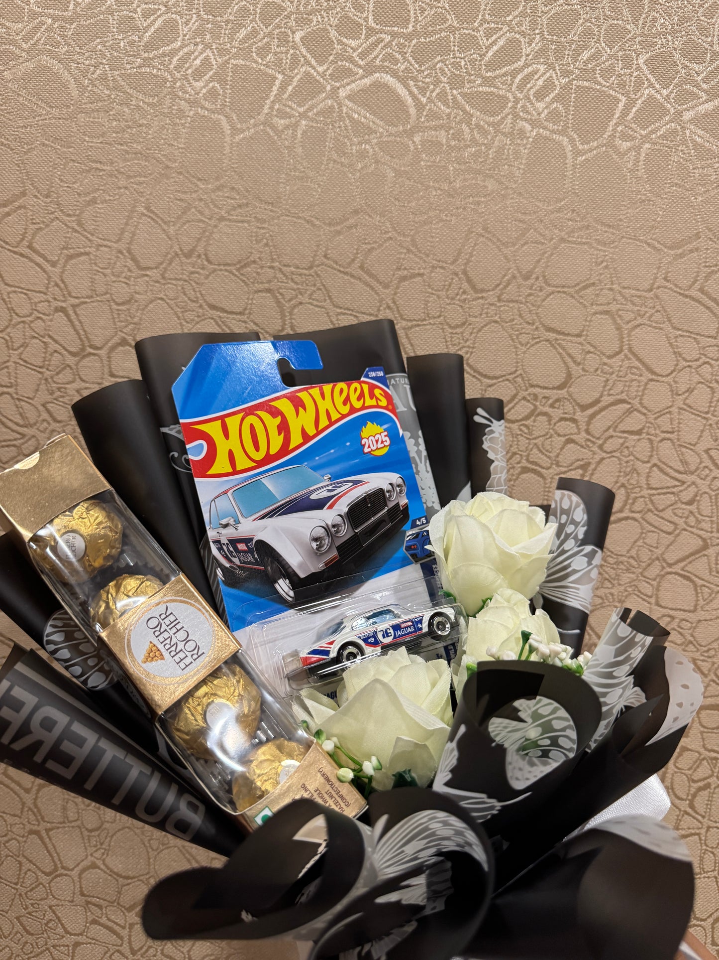 Racer’s Delight – Hot Wheels & Ferrero Rocher Bouquet