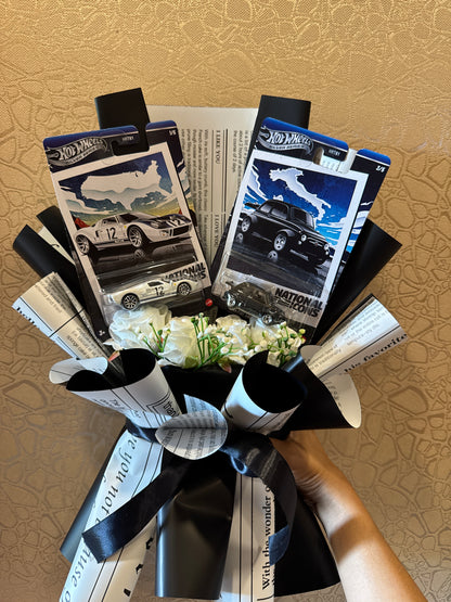 Hot Wheels “National Icons” Collectible Bouquet – Twin Car Gift with Roses