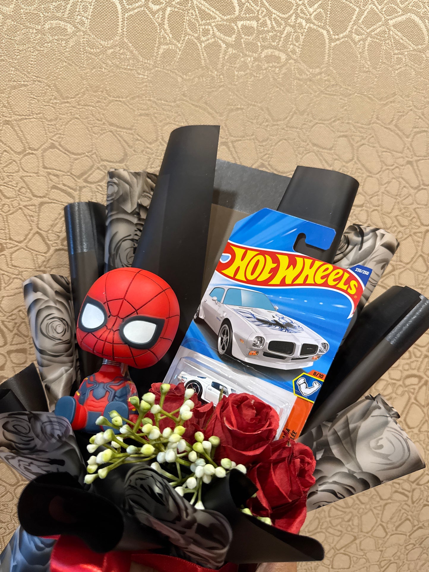 The Hot Wheels bouquet - Turbo Webs, Hero Rides