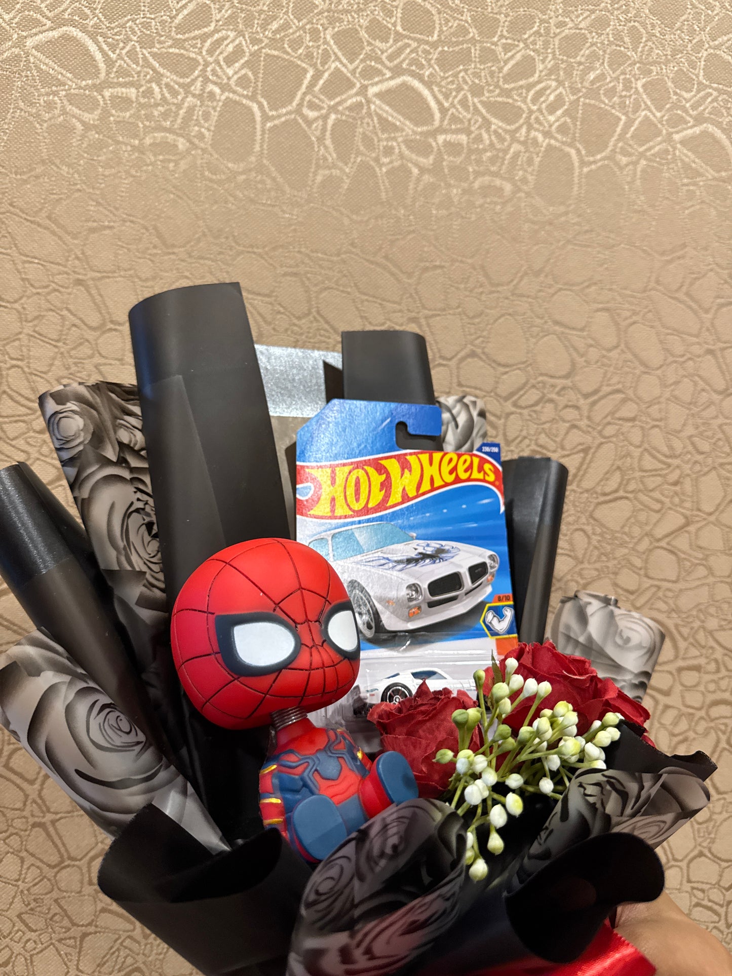 The Hot Wheels bouquet - Turbo Webs, Hero Rides