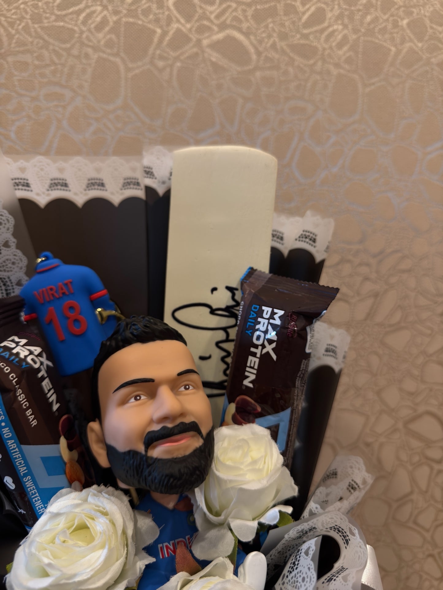 Virat Kohli Cricket Bouquet with Protein Bars