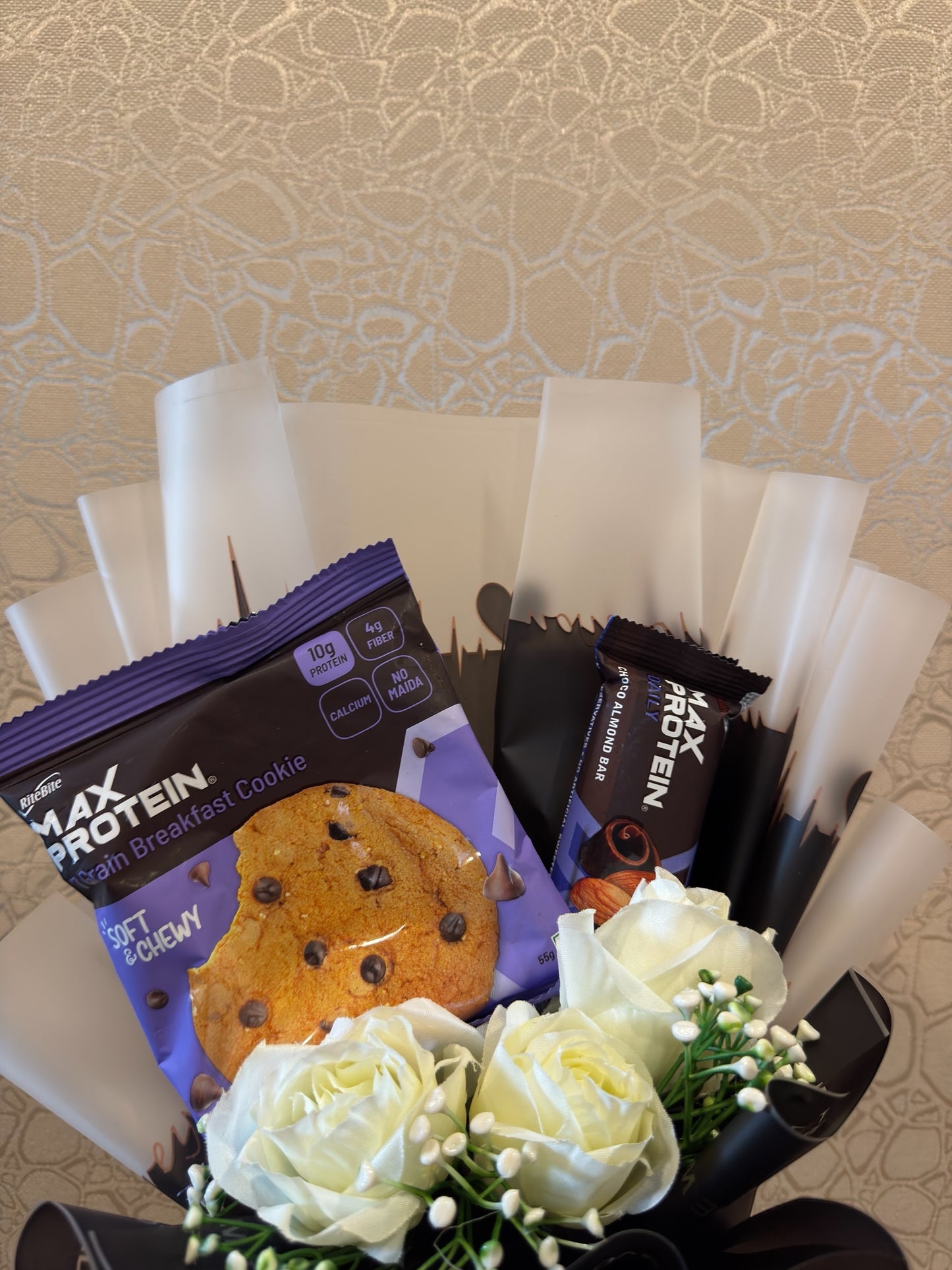 Max Protein Cookie & Bar Bouquet