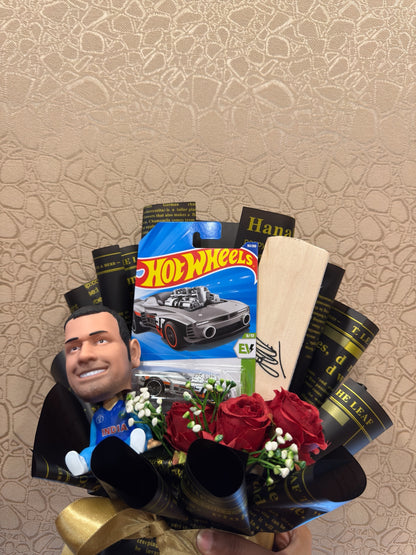Hot Wheels MS Dhoni Collector’s Bouquet – Signature Bat, Bubble Head & Red Roses