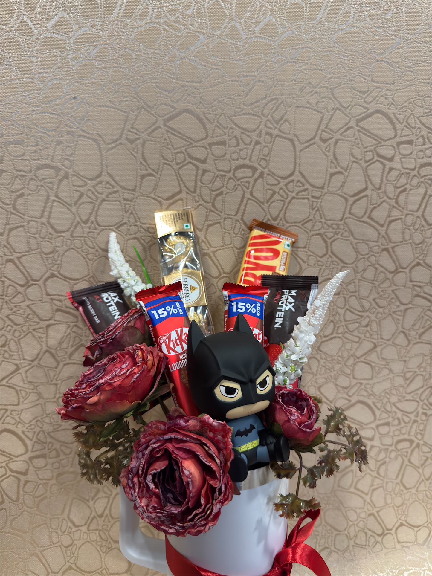 The Protein Tumbler - Energy Bars, Chocolates & Gym Essentials Gift