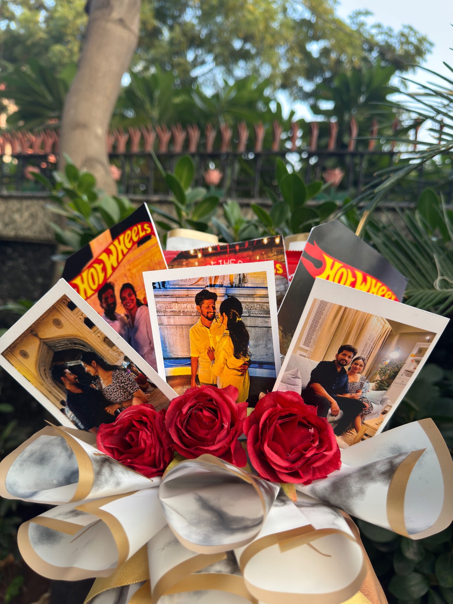 Hot Wheels Theme Photo Bouquet – Every Car Tells a Story