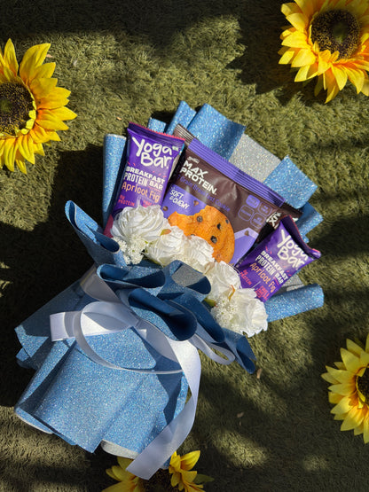 Fitness Lovers Protein Snack Bouquet | Yoga Bar & Max Protein