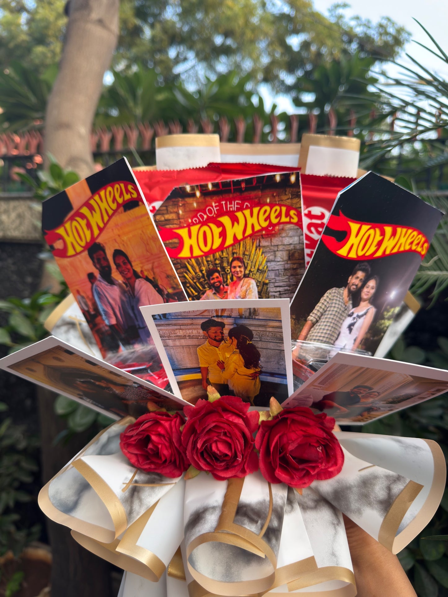 Hot Wheels Theme Photo Bouquet – Every Car Tells a Story